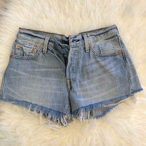 Levi 501 Denim Cut Off Shorts